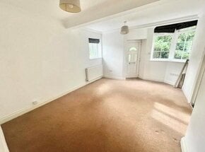 Hatch Lodge, West End, SO30