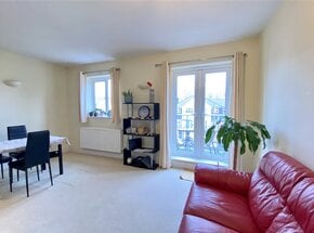 Bassetsbury Lane, High Wycombe, HP11