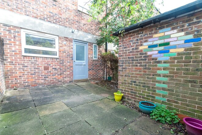 Tansley Close, London, N7