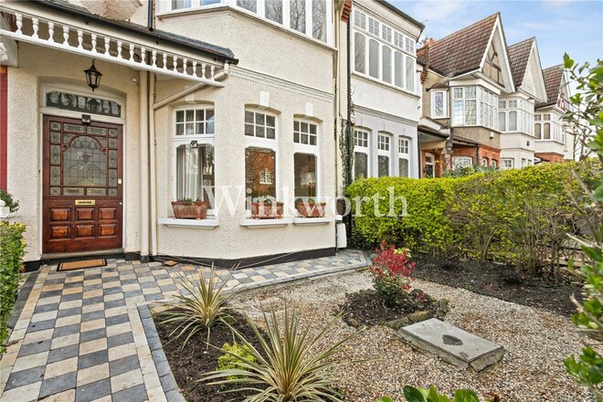 Fox Lane, London, N13