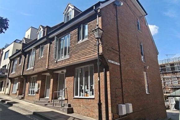 St. Clement Street, Hampshire, SO23
