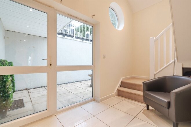 Corfe View Road, Wimborne, BH21
