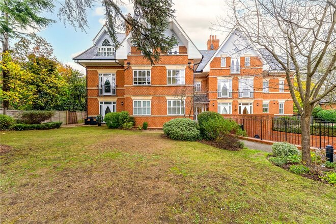 Ascent House, Weybridge, KT13