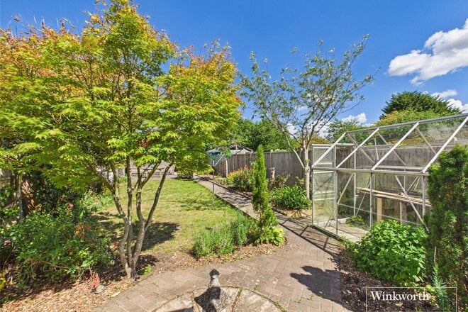 Oaken Grove, Berkshire, RG14