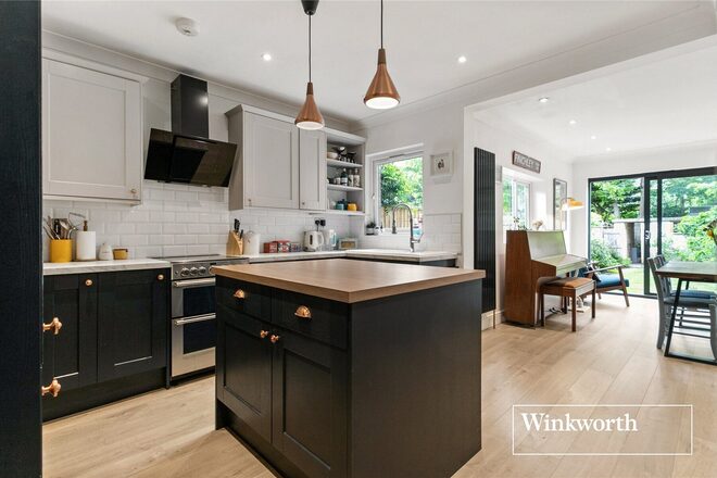 Wrotham Road, High Barnet, EN5