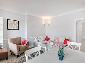 St Georges Court, London, SW3