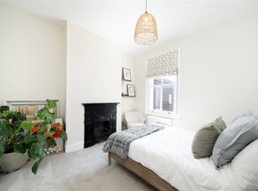 Southfield Road, London, W4