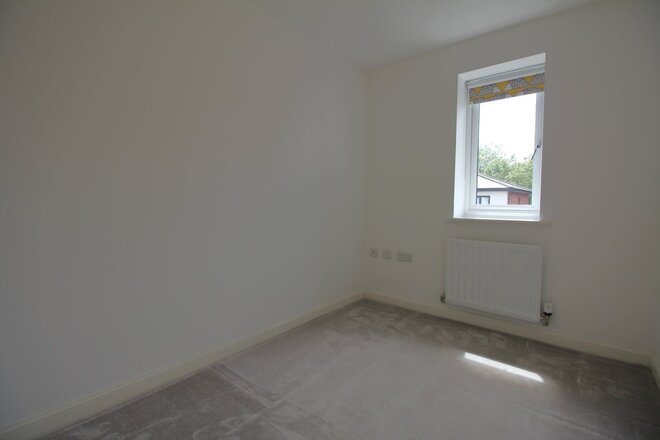 Broad Acre Road, Gloucestershire, GL52