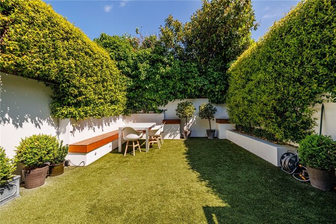 Elthiron Road, London, SW6