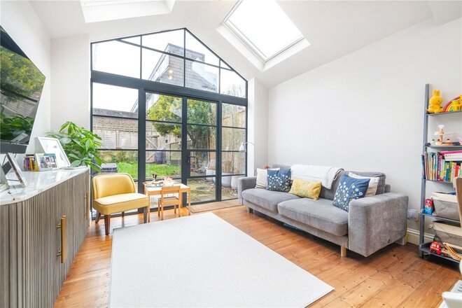 Waveney Avenue, Nunhead, SE15