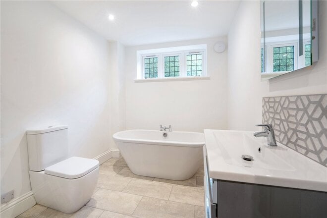 New Place, Sunningdale, SL5