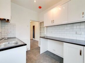 Hill Crescent, Surbiton, KT5
