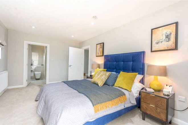 Ilderton Road, London, SE16