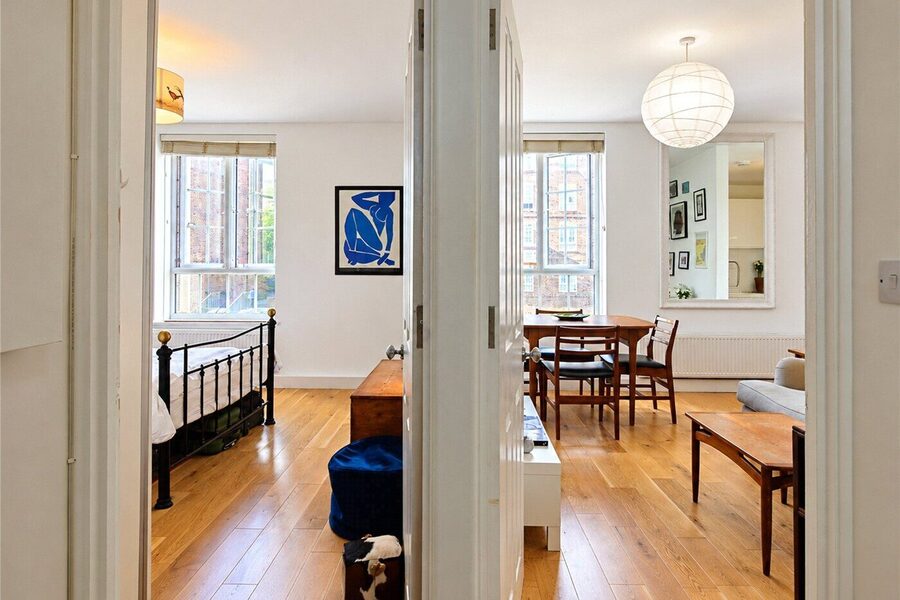 Bedroom/Reception