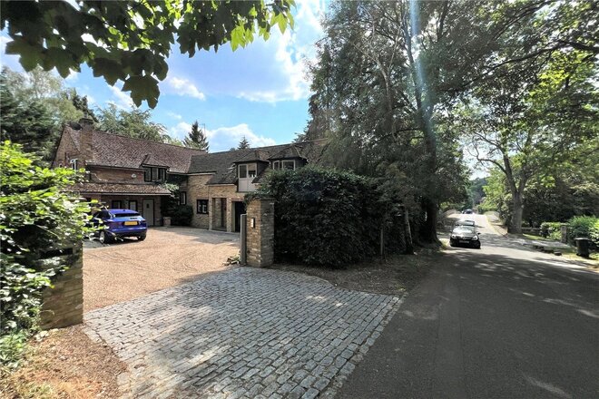 Chiltern Hill, Gerrards Cross, SL9