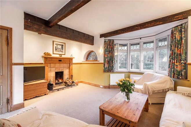 Canford Cliffs Road, Poole, BH13