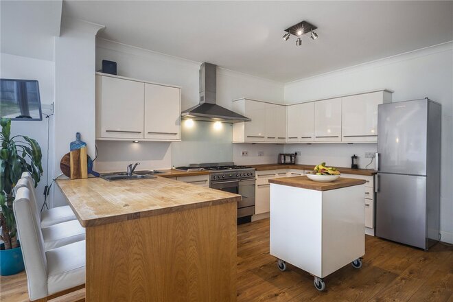 Sherwood Avenue, Poole, BH14