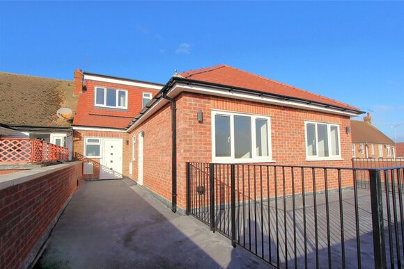 Eastwood Road North, Essex, SS9