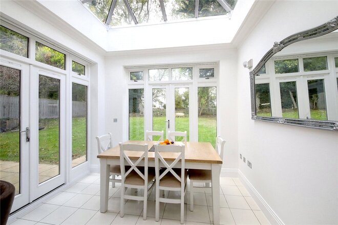 Park Grove, Beaconsfield, HP9