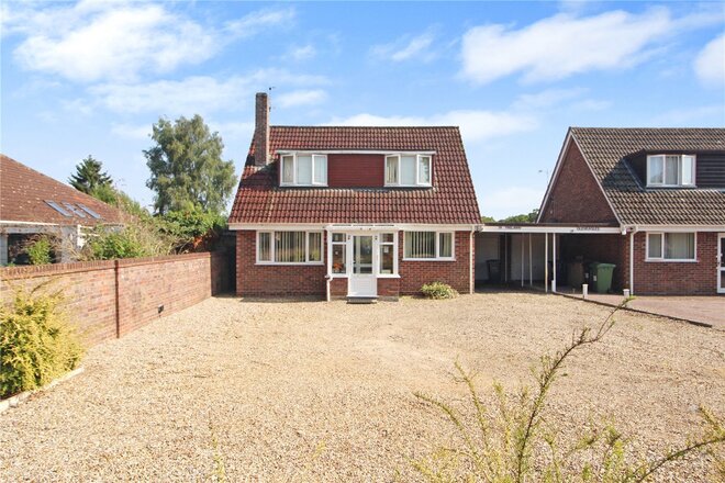 Poringland Road, Norwich, NR14
