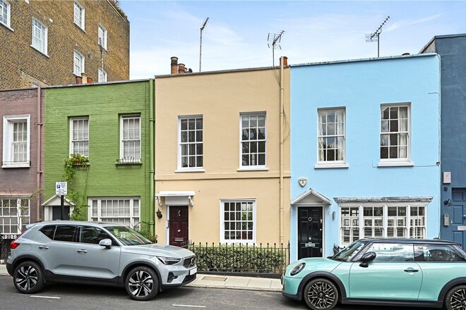 Uxbridge Street, Kensington, W8