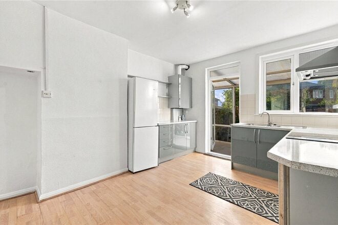 Nimrod Road, London, SW16