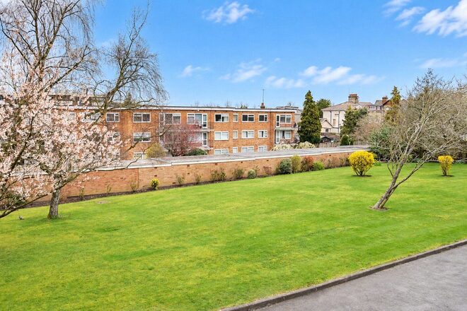 Beaufort Court, New Barnet, EN5