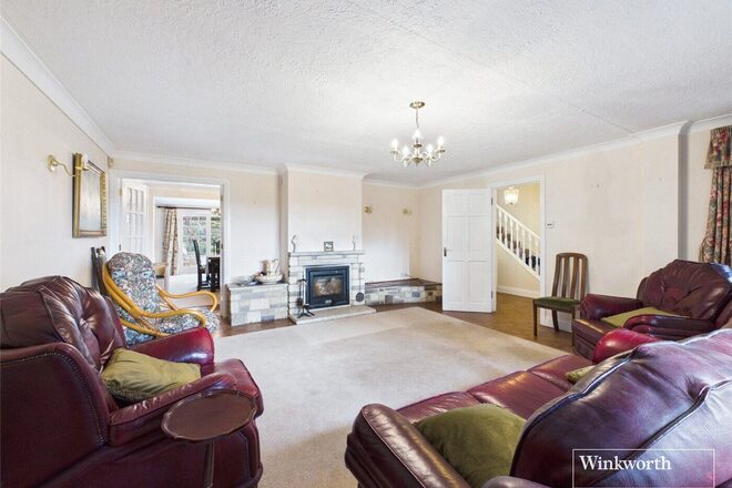 Burys Bank Road, Thatcham, RG19