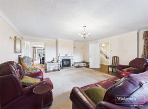 Burys Bank Road, Thatcham, RG19