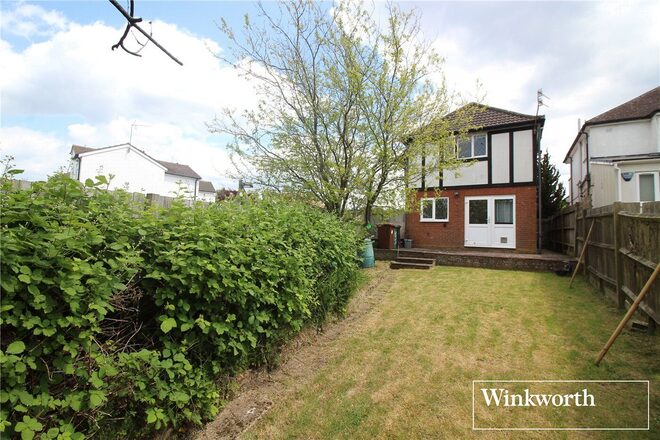 Oakwood Avenue, Hertfordshire, WD6