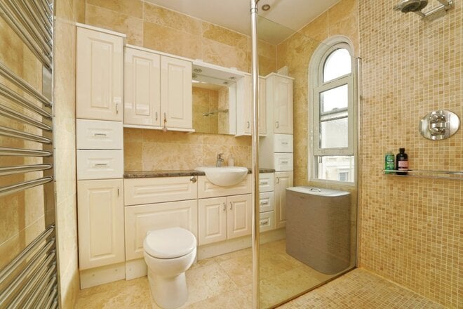 St. Lukes Road, Gloucestershire, GL53
