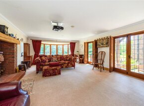 Flexford Road, Near Winchester, SO52