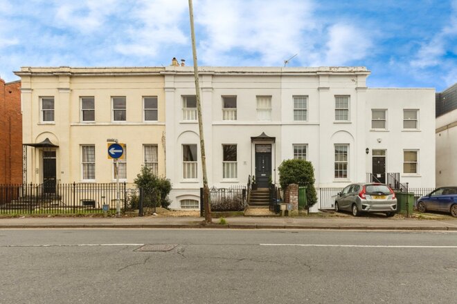 Hewlett Road, Gloucestershire, GL52