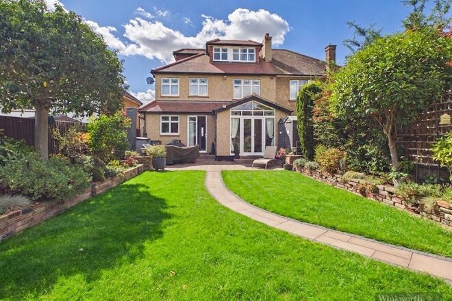 Herne Road, Surbiton, KT6