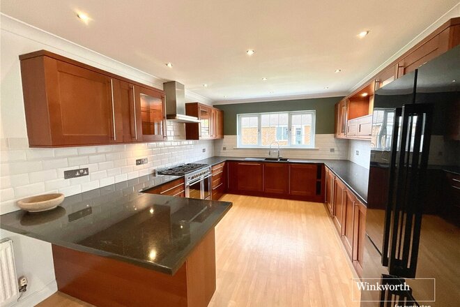 Somerford Avenue, Dorset, BH23
