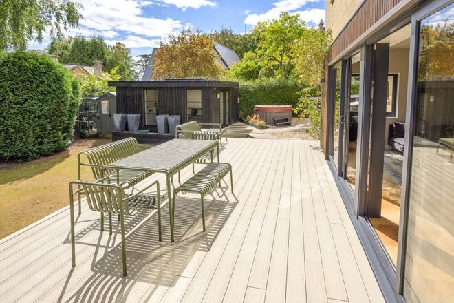 Van Diemens Lane, Somerset, BA1