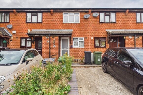Campbell Close, London, SW16