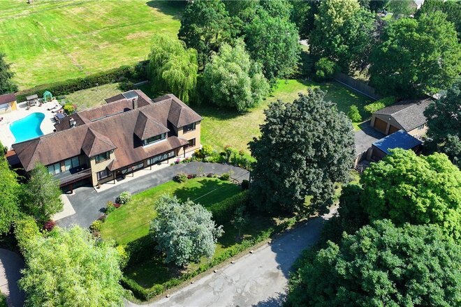 West Drive, Lincoln, LN2