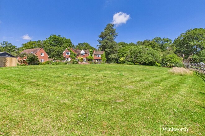 Crookham Common, Berkshire, RG19