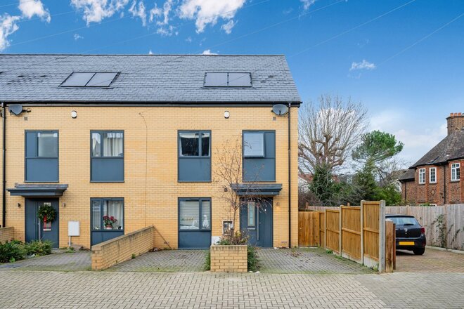 Birkbeck Road, Beckenham, BR3