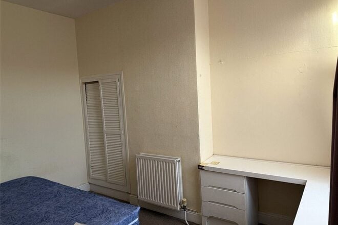 Wycliffe Road, First Floor Flat, Abington, NN1
