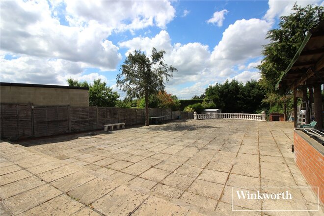 Carrington Avenue, Hertfordshire, WD6