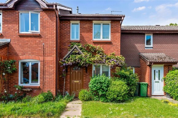 Dukes Close, Hampshire, GU32
