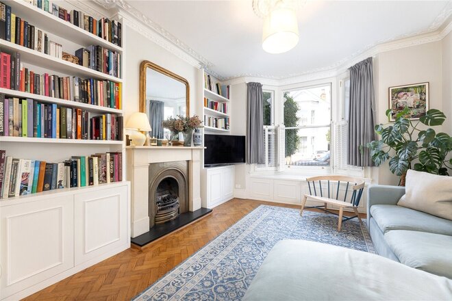 Sutton Lane North, London, W4