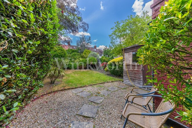 Portsdown Avenue, London, NW11