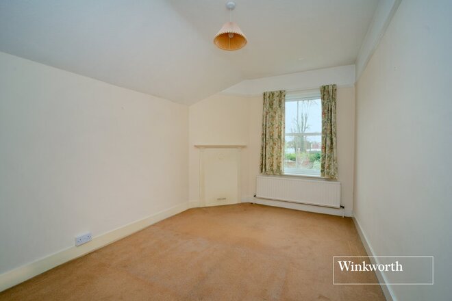 Devon Road, Sutton, SM2