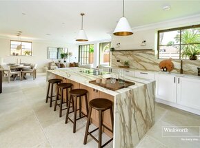 East Cliff Way, Christchurch, BH23