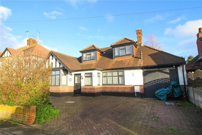 Mayfield Avenue, Essex, SS2