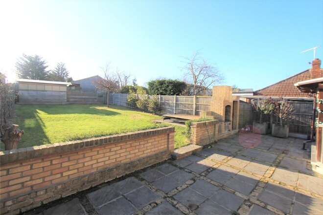 Church Road, Benfleet, SS7