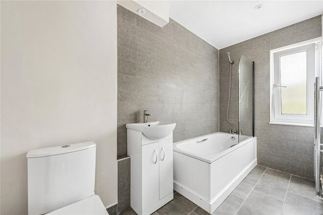 Halesworth Close, London, E5